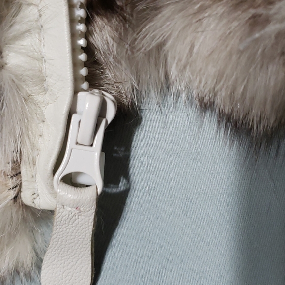 Genuine fur coat - Picture 4 of 6